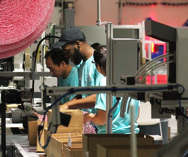 Pag-automate sa Warehouse